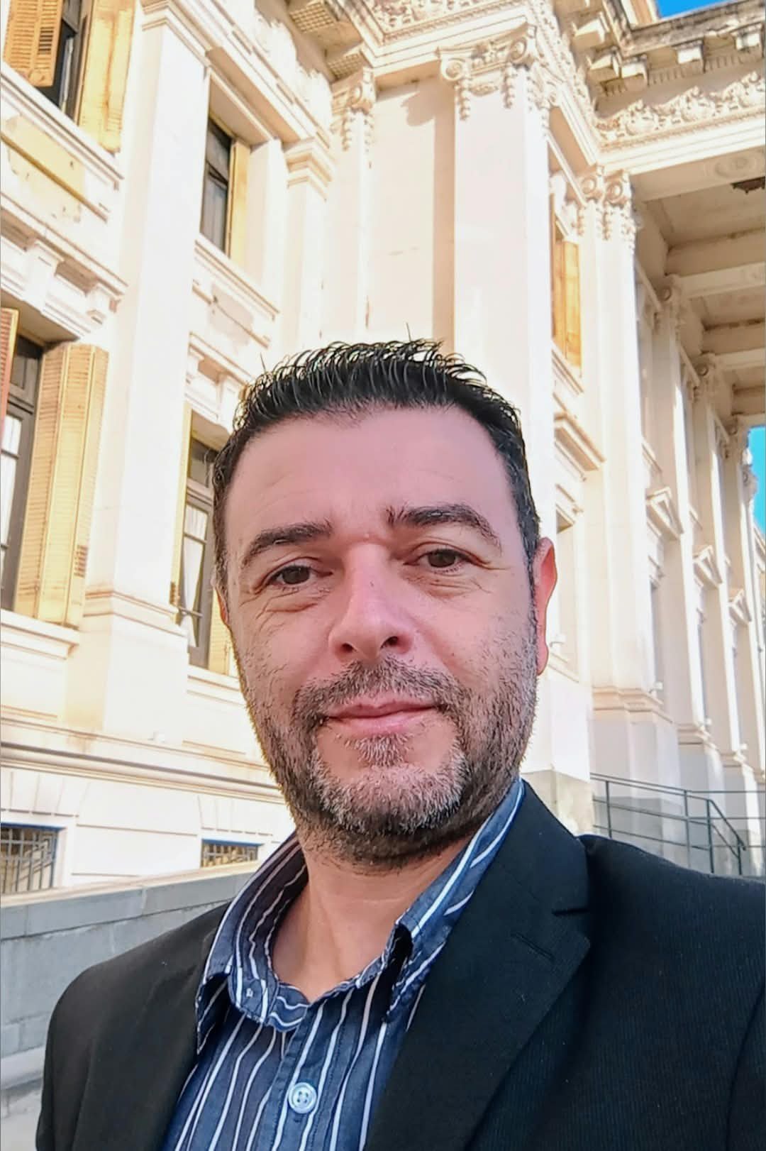 Dr. Marcelo Ballestero